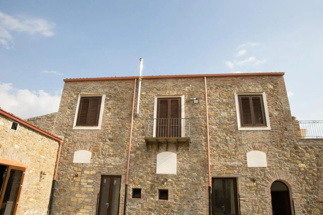 Farm stay Masseria Baglio Perciata Camporeale Italy