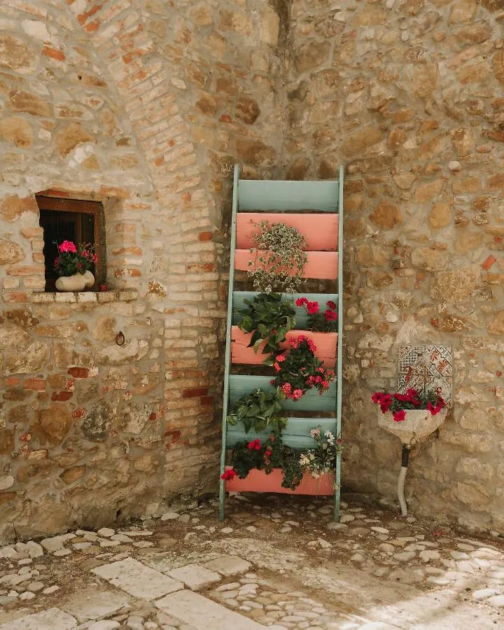 Masseria Baglio Perciata Camporeale 0*,